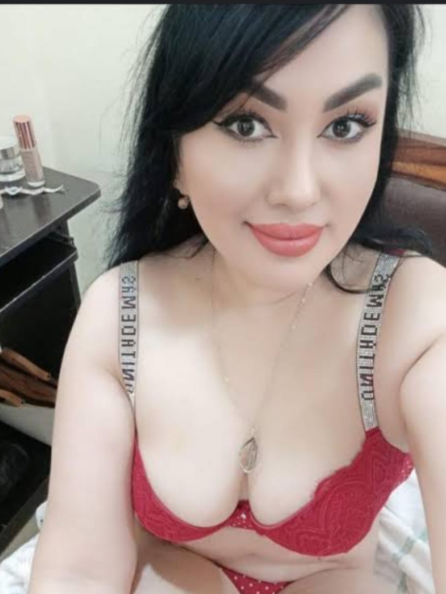 Andheri West Russian Escorts – Model, Celebrity, and Independent Call Girls in Andheri West- 100% Genuine