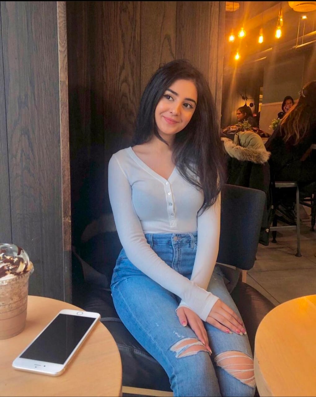 Independent Mumbai Escorts | Private Office Working Female Call Girls in Mumbai – Ahana Singh