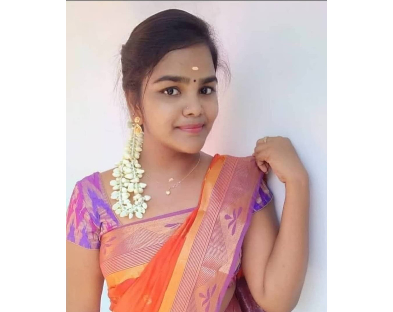 Indore Escorts High Profile Ahana Singh Independent VIP Escort in Indore