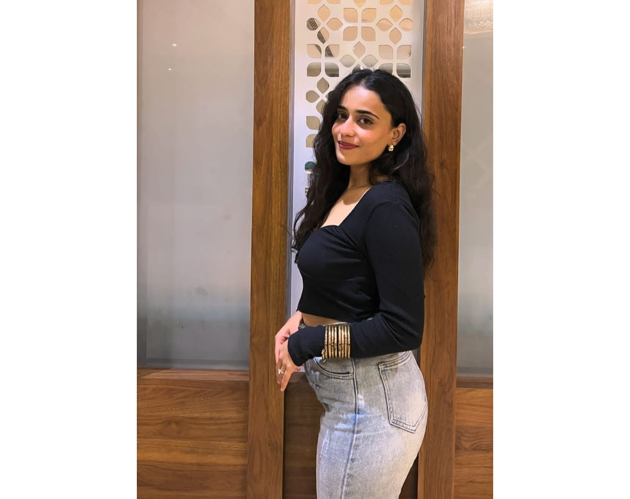 Powai Escorts Hiranandani 5-FIVE-STAR Hotel With Ahana Singh Independent VIP Escort in Powai