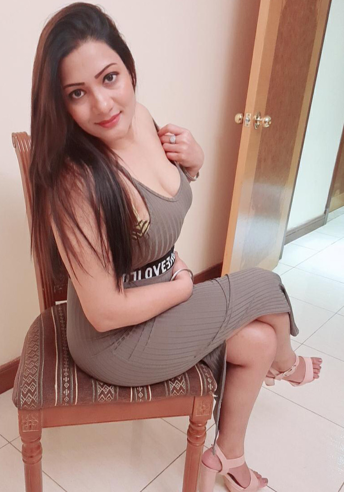 14 February Valentine Day Mumbai Escorts – Meet Your Girlfriend Experience – Affordable Rates