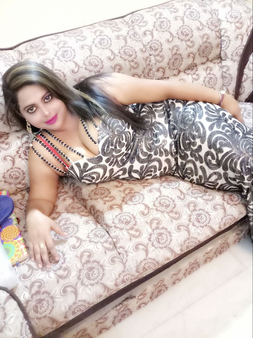 Luxury Mumbai Airport Escorts – Doorstep Service & Cash on Delivery – IPL Special Offers for Cricket Fans & Travelers