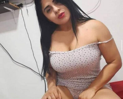 chitra-escort-girl-in-india