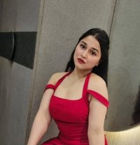 stunning-natural-beauty-meet-cam-indian-escort-in-mumbai-11452870_premium-1